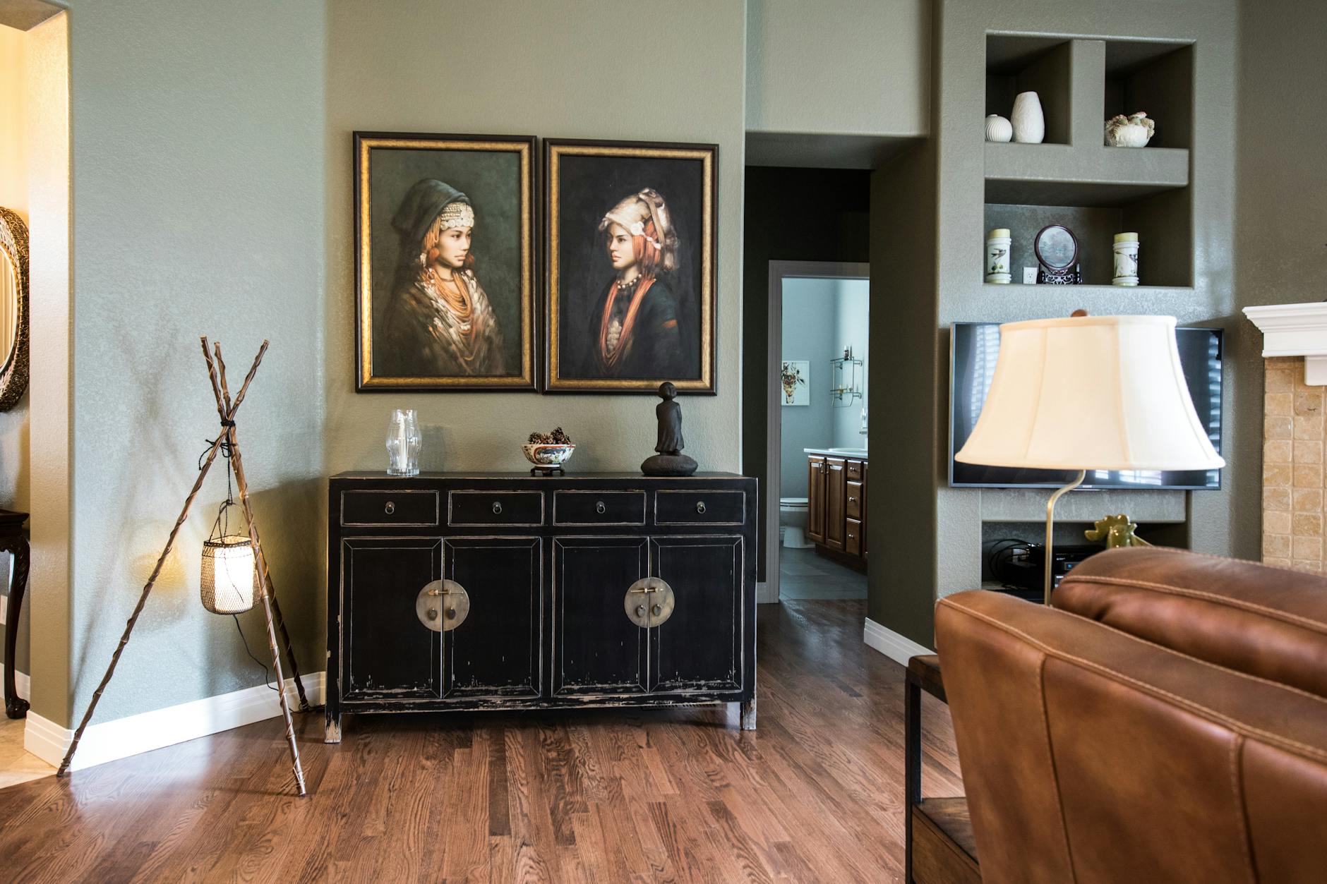 The Enduring Appeal Of The Classic Tripod Floor Lamp