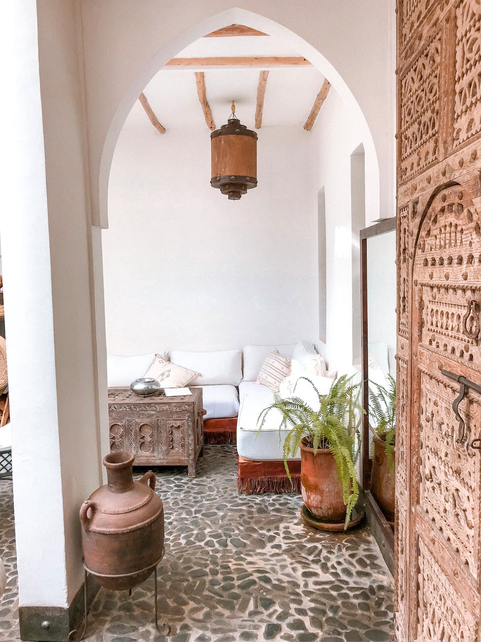 Can A Floor Lamp Light A Whole Room?