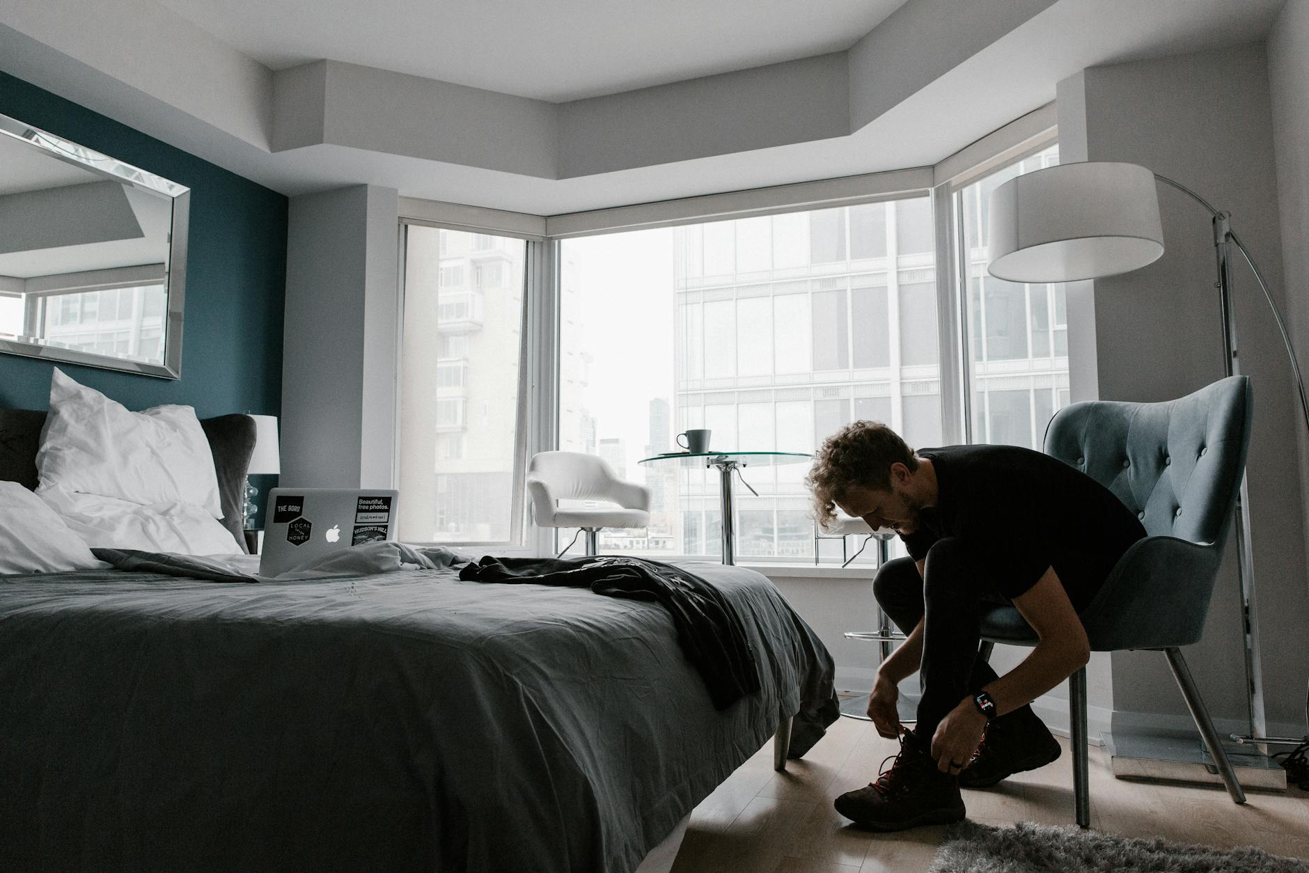 Get The Look: Pairing Your Floor Lamp With Your Furniture