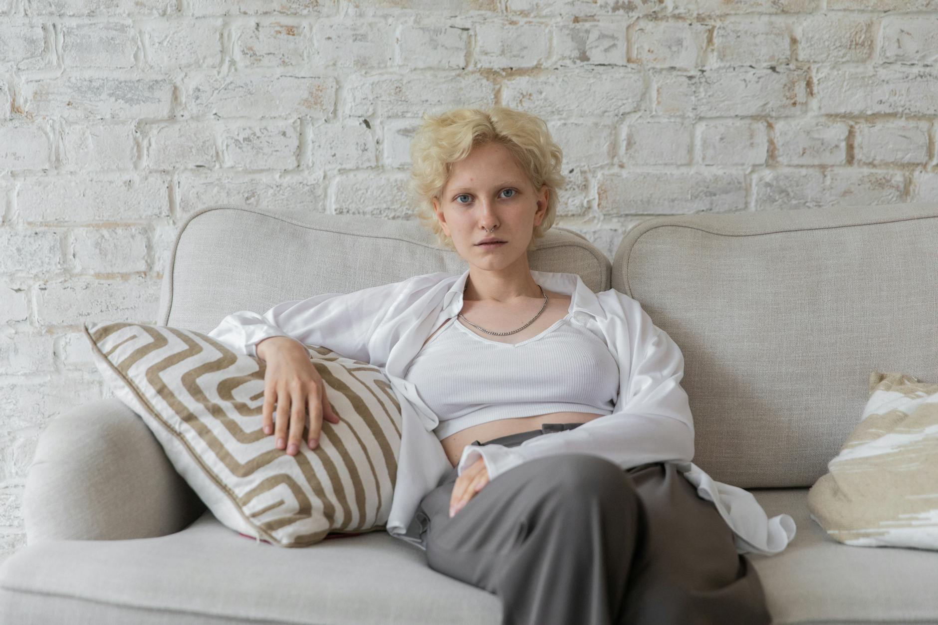 The Ultimate Guide To Choosing The Perfect Sofa For Your Living Room