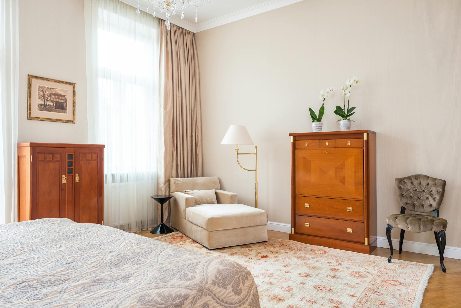 Why Brass And Gold Floor Lamps Are Making A Huge Comeback