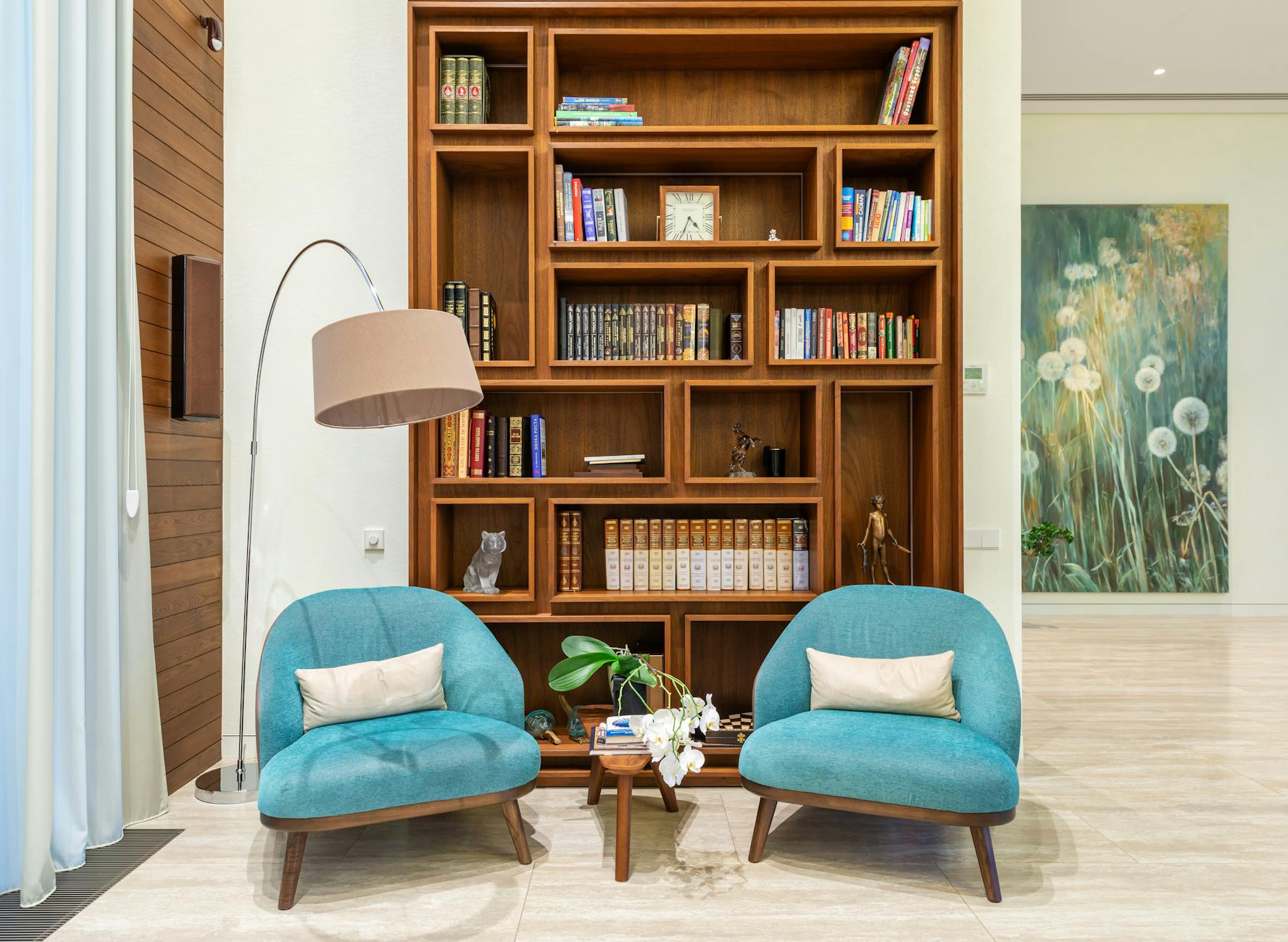 Designing A Reading Nook: Why The Floor Lamp Is Key