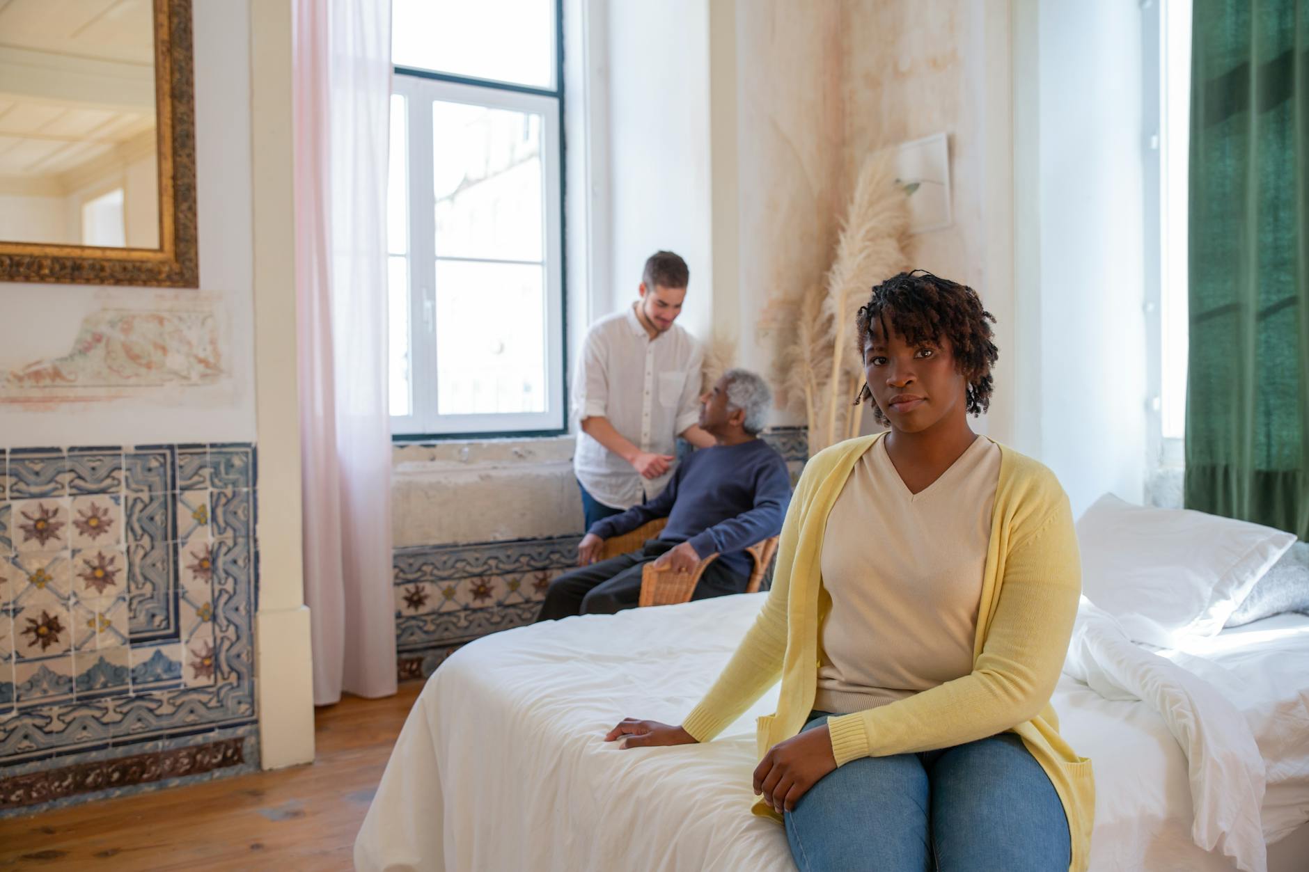 How To Mix Patterns In A Room Without It Looking Chaotic