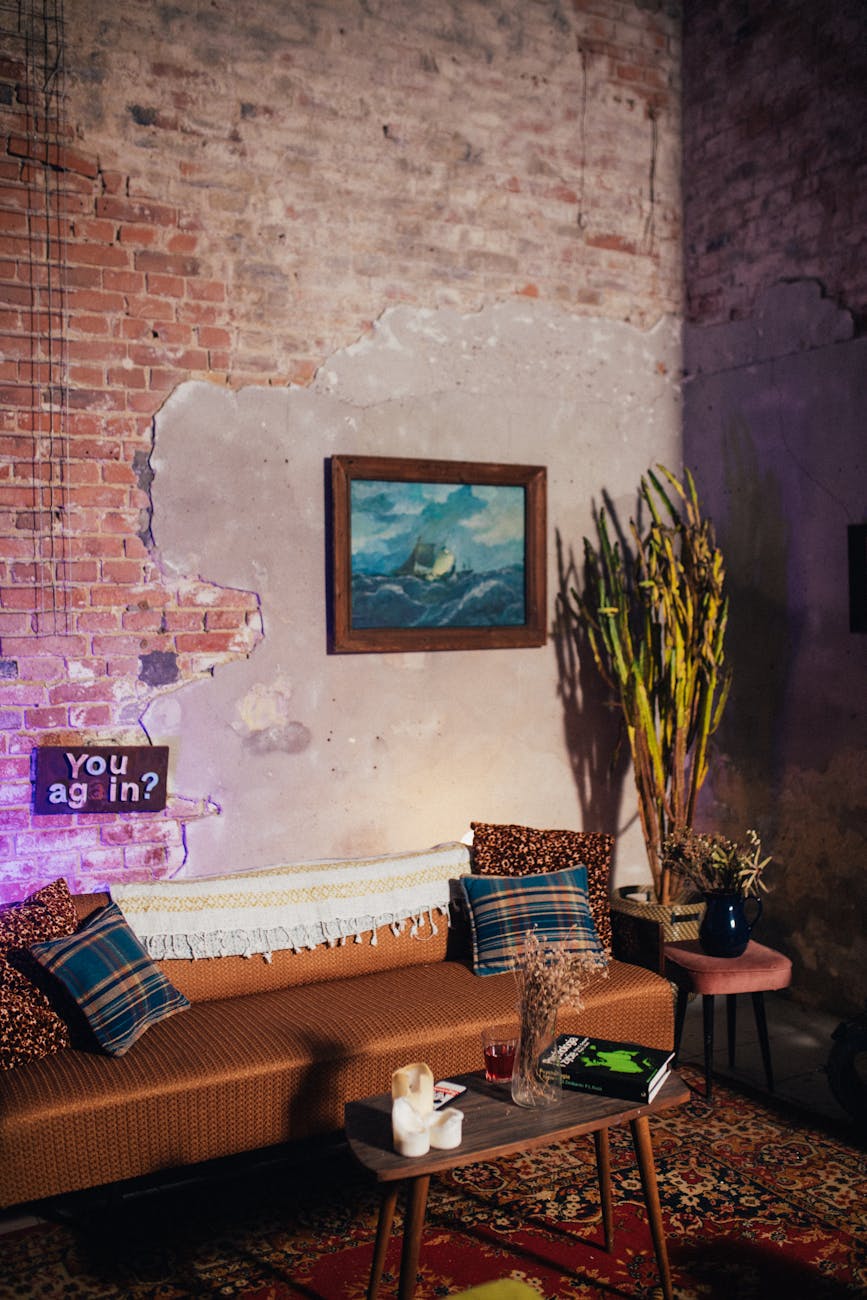 Eclectic Home Decor: Mixing Lamp Styles Like A Pro
