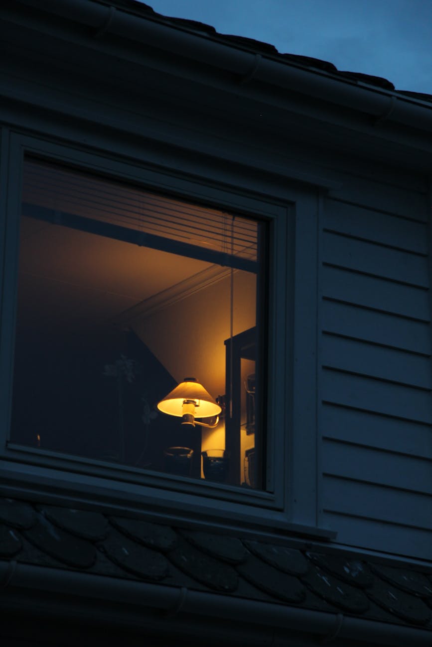 How To Rewire A Vintage Lamp Safely,