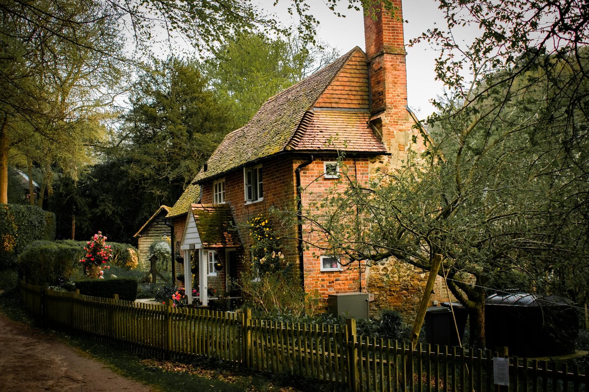 The Charm Of Cottagecore: Creating A Whimsical, Rustic Home