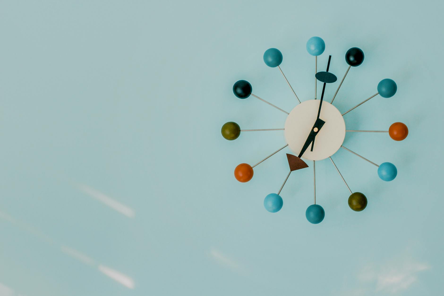 The Enduring Allure Of Mid-Century Modern Design