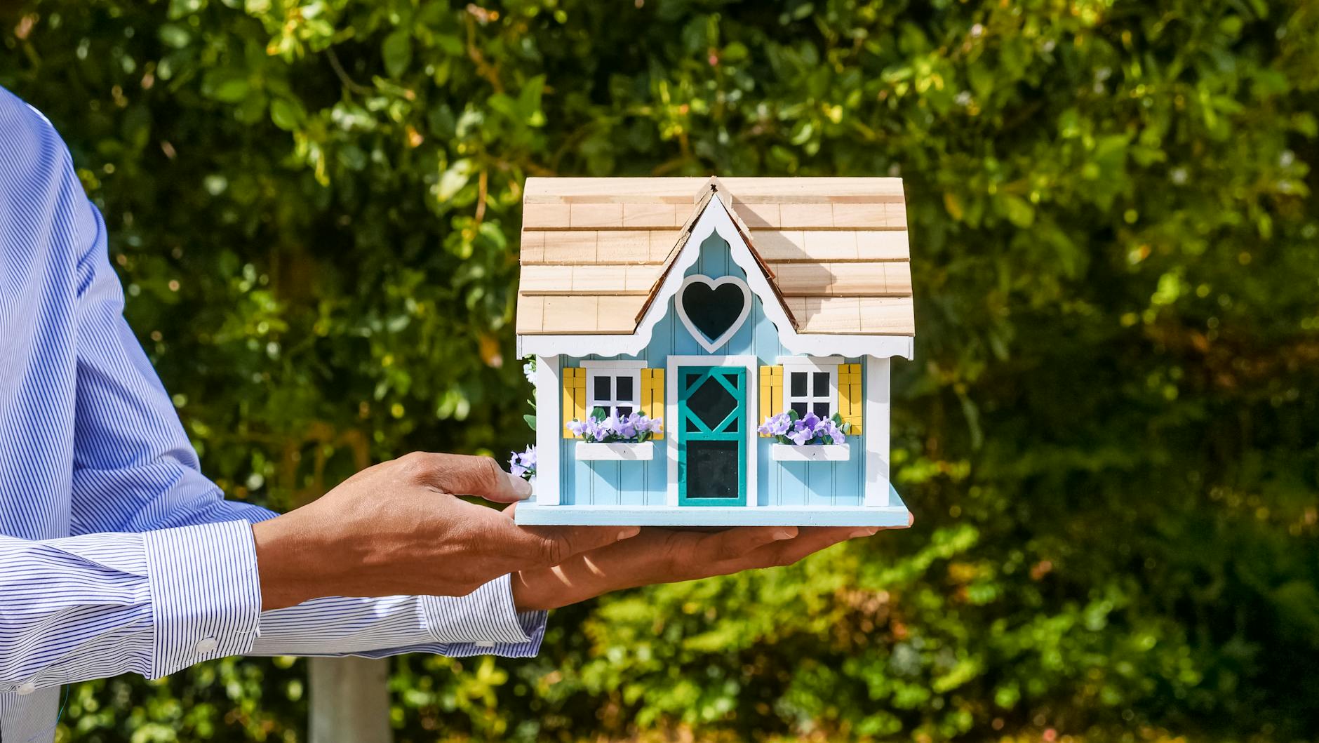 The Ultimate Guide To Decorating A Rental Property